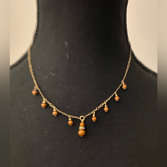 Gold toned beaded necklace - Picture 1 of 3